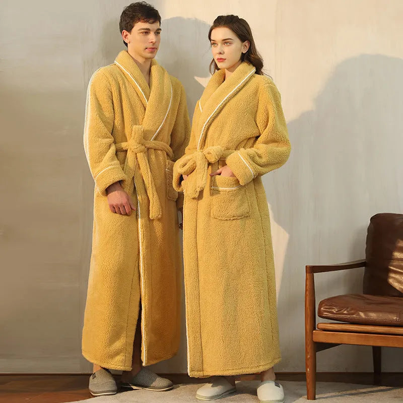Thickened winter couple's bathrobe in Angola red flannel with European style cut and plus size options