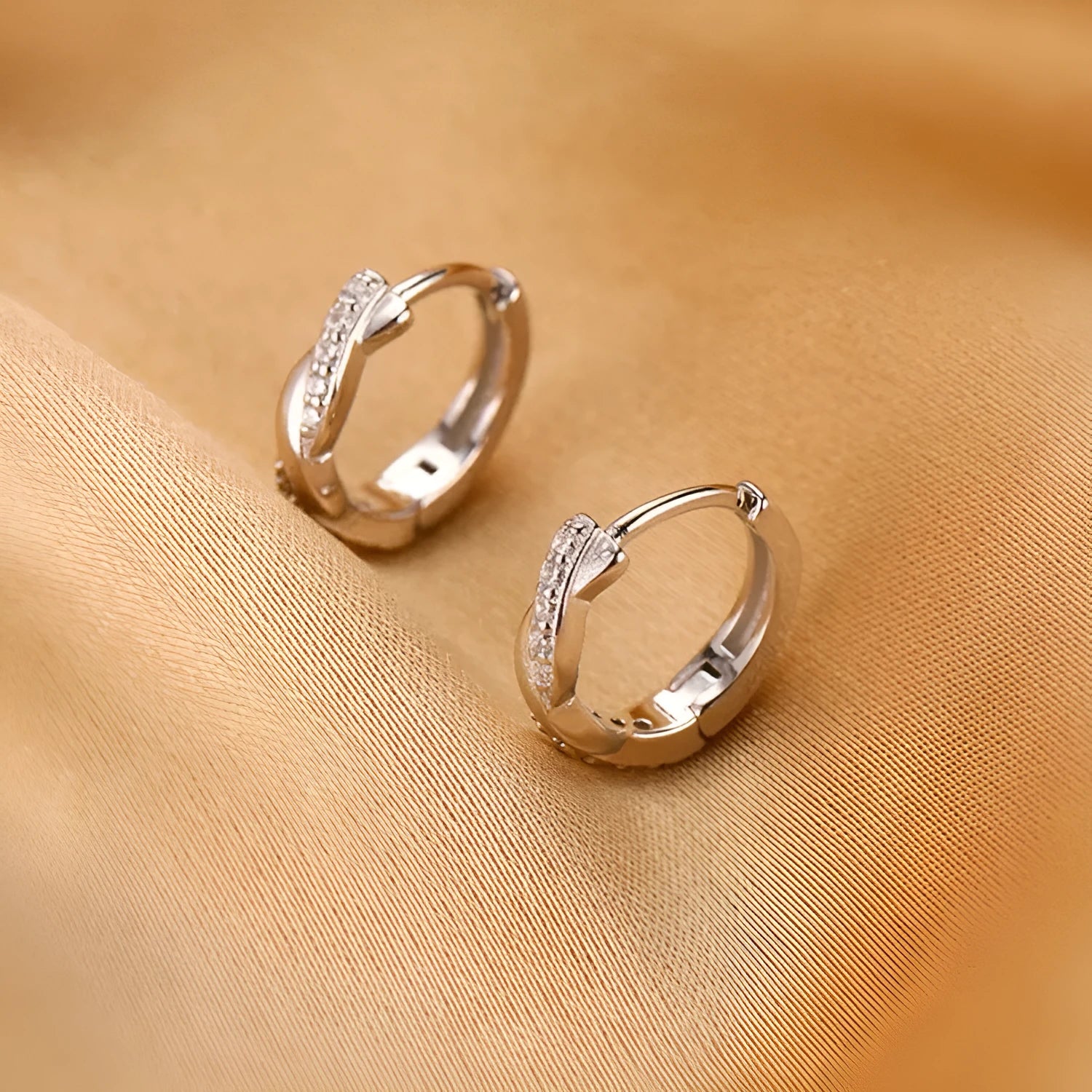 Geometric hemp rope earclip earrings with interwoven copper wire in gold colour option