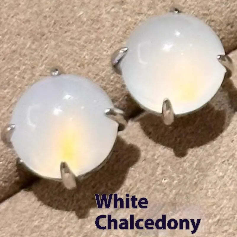 Chinese national fashion chalcedony stud earrings with round egg surface design and four-claw copper settings
