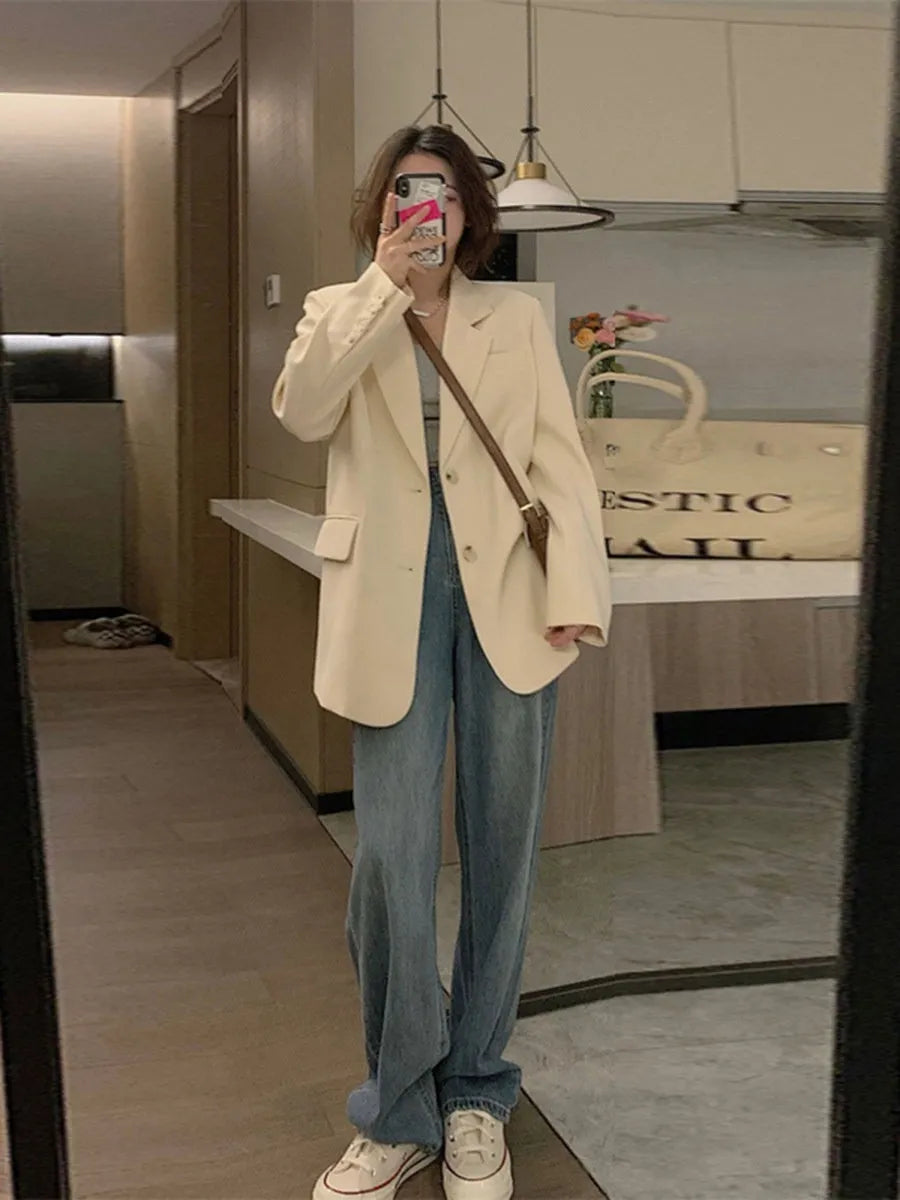 Korean style slim fit suit jacket in polyester with multiple pockets
