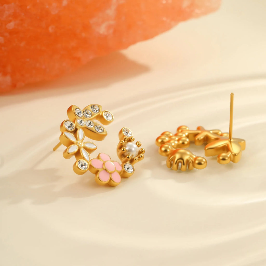 Flower stud earrings with petal design in colourful pattern, stainless steel with 18K gold electroplating