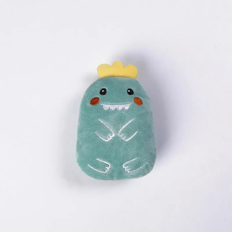 Plush catnip toy for teeth grinding measuring 11x8x4.5cm in various colours