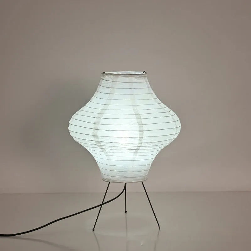 Japanese-style cylindrical decorative table lamp with three-colour light, dimensions D32cm x H45cm.