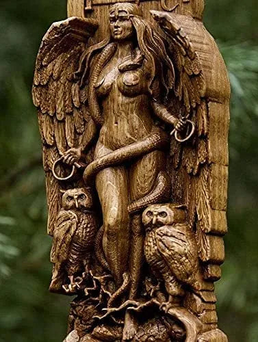 Synthetic resin Greek goddess statue for pagan altar or garden, 22cm tall.