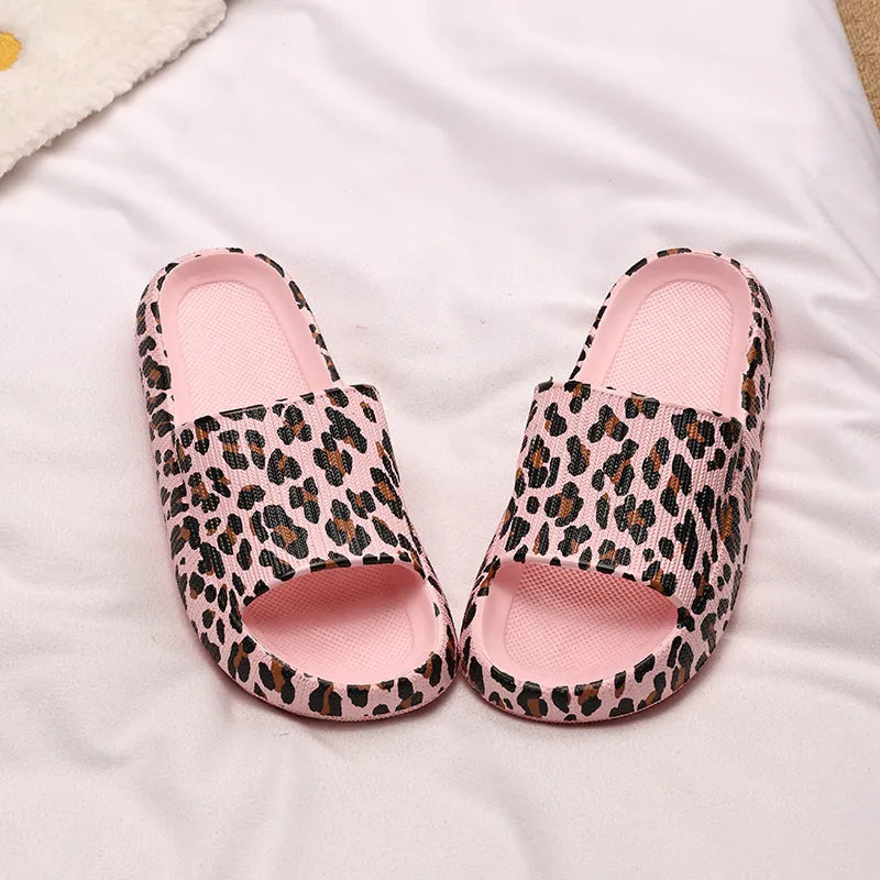 Women's leopard print EVA slippers in Korean fashion style with thick cushioning bottom