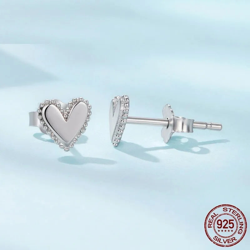 S925 sterling silver heart-shaped earrings for women electroplated silver love stud pair