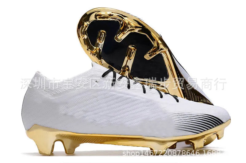 Men's low-top football shoes with knitted upper, lace-up front, and rubber sole with FG studs.
