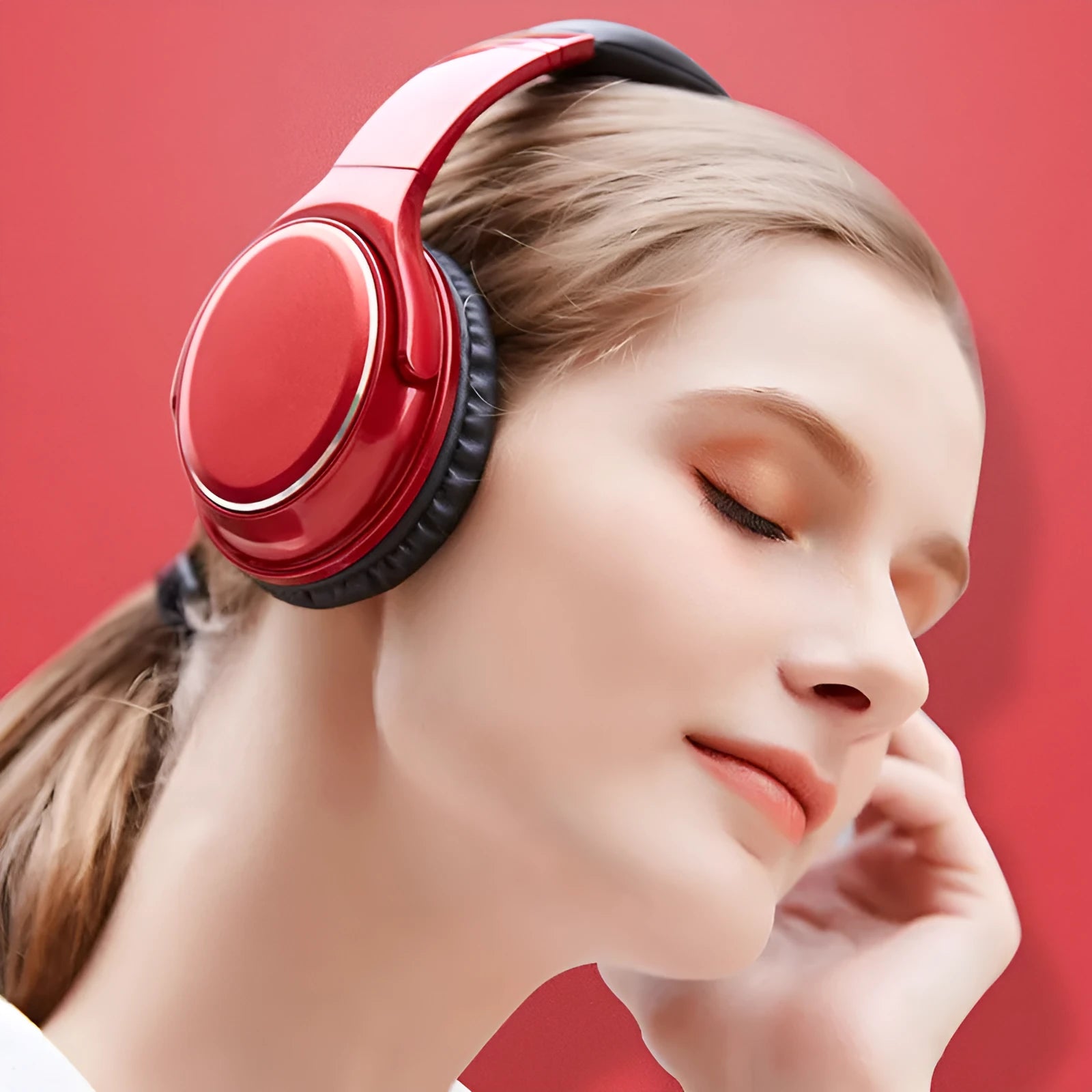 American Retro wireless Bluetooth headset in metal, over-ear design, VJ901 Black variant