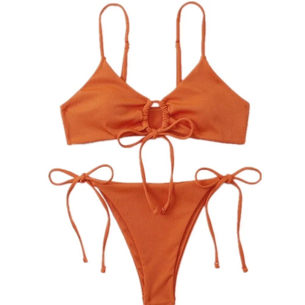 Women's solid colour drawstring bikini swimsuit in quick-dry fabric on a mannequin.