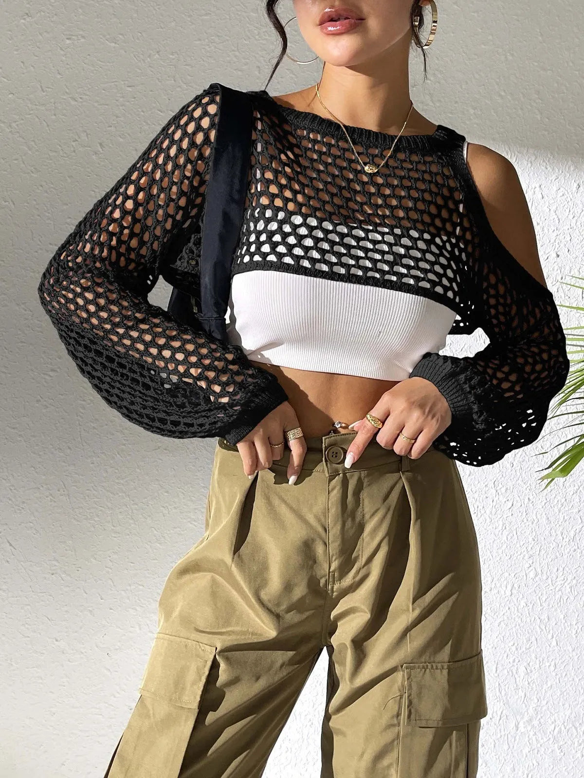 Mesh beach shirt with hollowed navel design in polypropylene fabric available in six colours