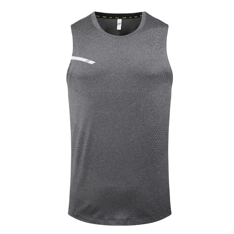 Men's solid colour quick-drying polyester sport tank top for summer sports.