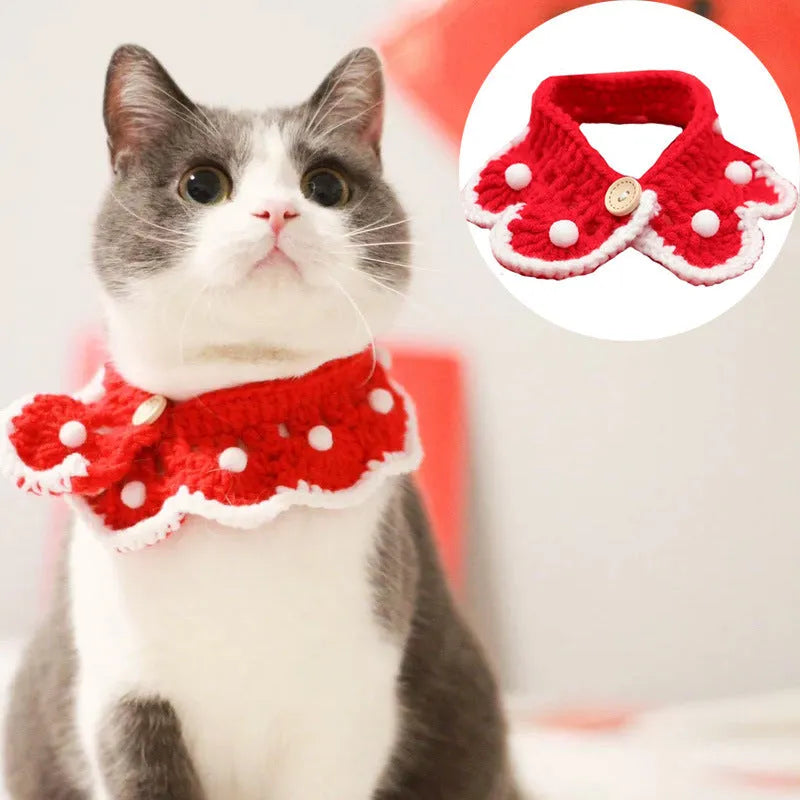 Hand-knitted milk cotton pet collar with cartoon embroidery in customisable colours and sizes.