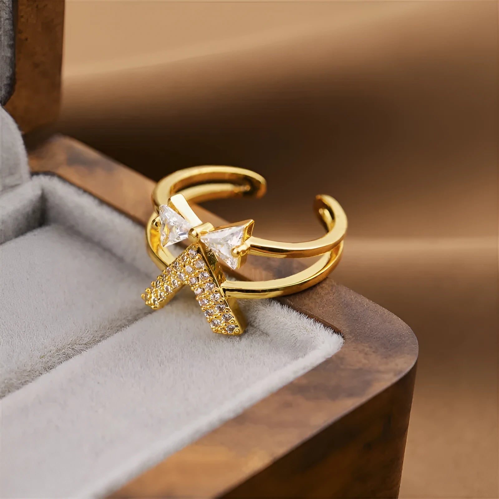 Gold electroplated geometry-shaped adjustable women's ring on copper base