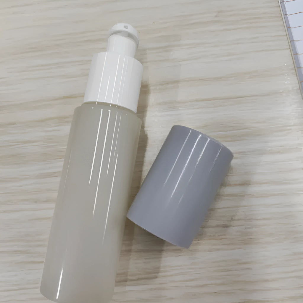 Bromelain exfoliating gel in tube for gentle face skin care dead skin removal and brightening