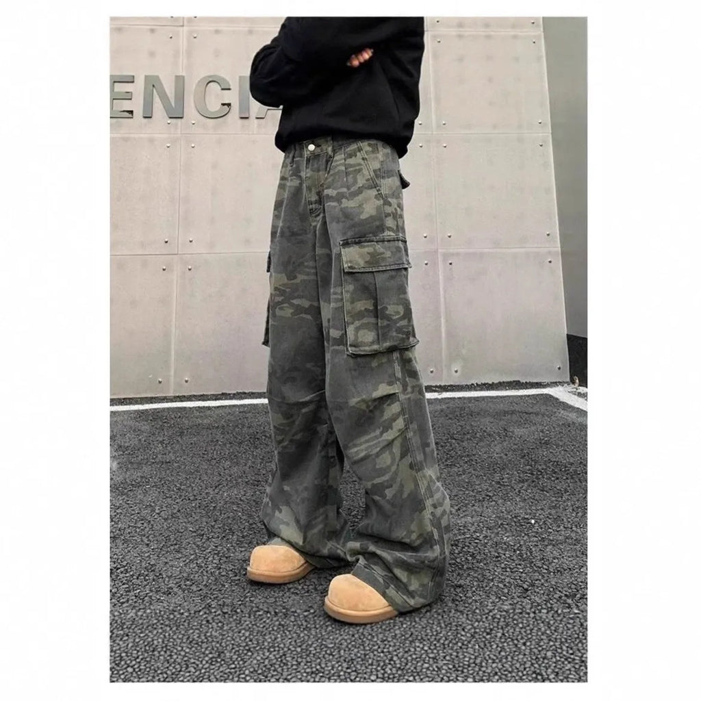 Washed camouflage cotton-blend cargo trousers with multiple pockets, shown in a Korean-style mid-waist fit.