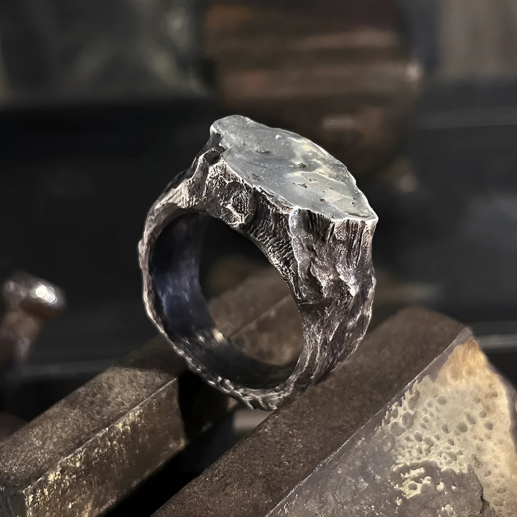 Vintage Nomad heavy gauge copper open ring with TJ-1420 stubborn stone colour and Saturn design