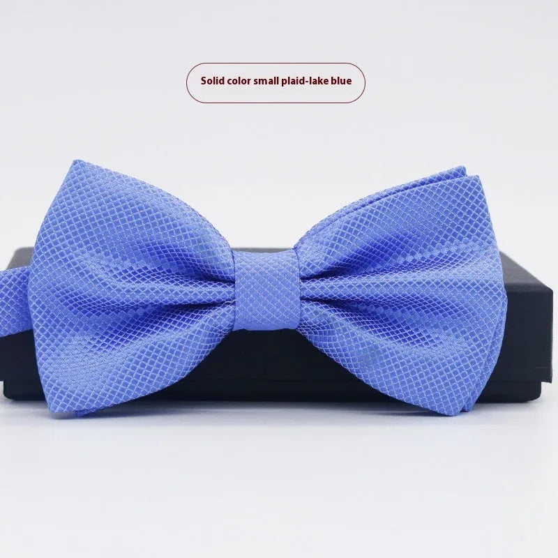 Solid colour formal bow tie with flat head design in polyester fabric