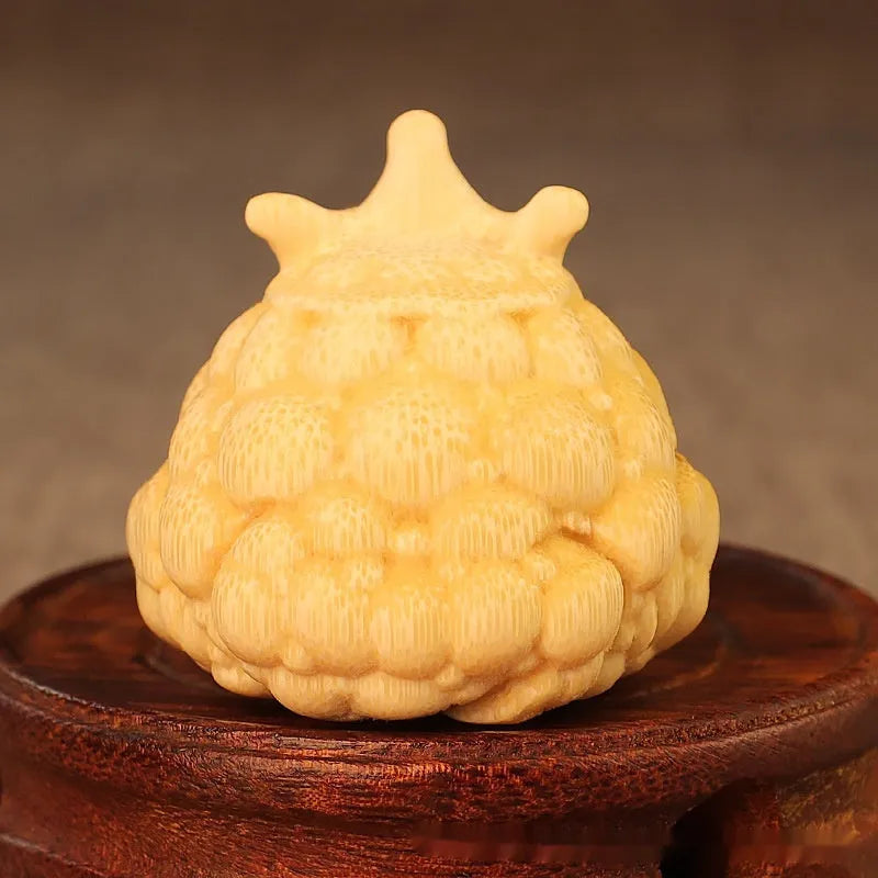 Solid bamboo carving of Crown Princess toad ornament with 5.0 live eye design in cute style