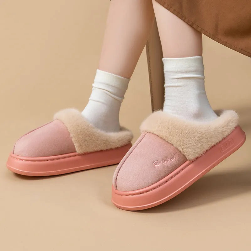 Fluffy winter slippers in gray with non-slip PVC sole, suitable for indoor home wear by men and women