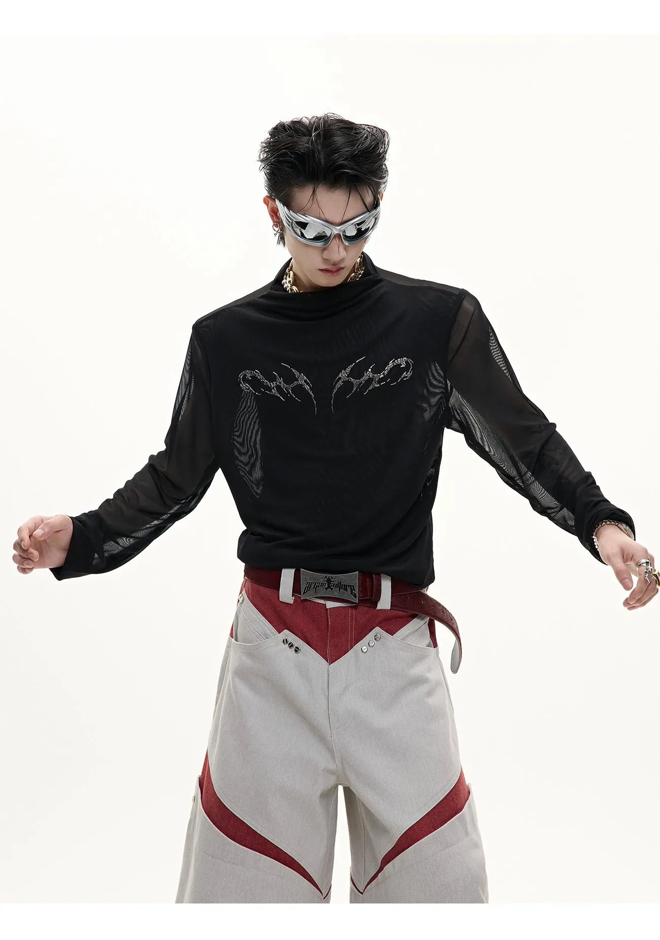 Men's black mesh slim-fit long-sleeved bottoming shirt on a hanger.