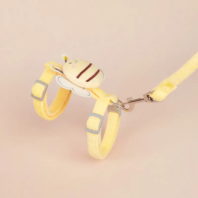 Bee-shaped teddy cat leash and harness set in blue colour with adjustable straps for outdoor use