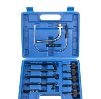 Thirteen-piece automatic transmission oil refuelling tool kit with injector and wave box connector