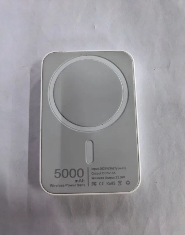 Magnetic wireless charger power bank with 5000mAh capacity in charging foot design