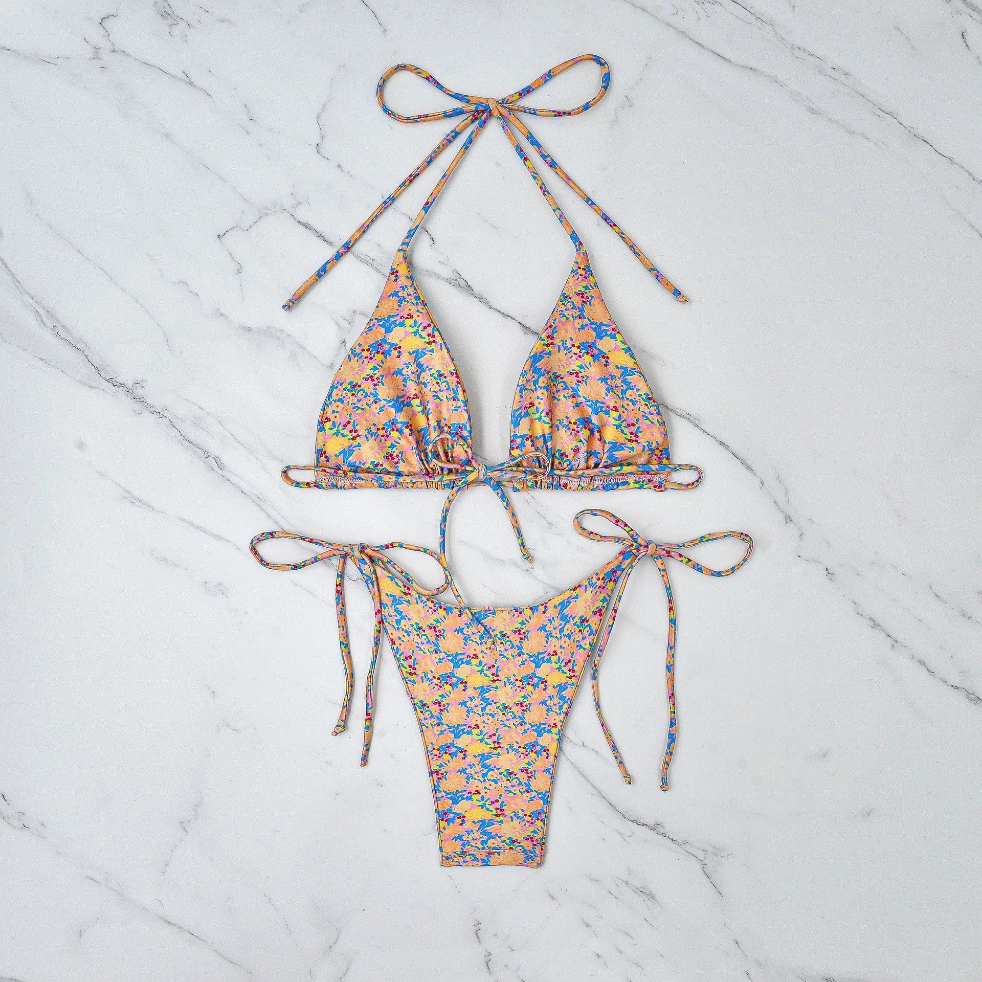 Lace-up bikini swimsuit with backless design and briefs cut for swimming sports