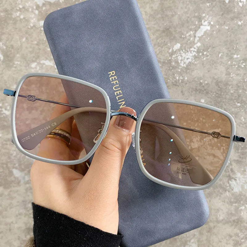 Photochromic large frame myopia glasses with anti-blue light lens in Black Gold Grey