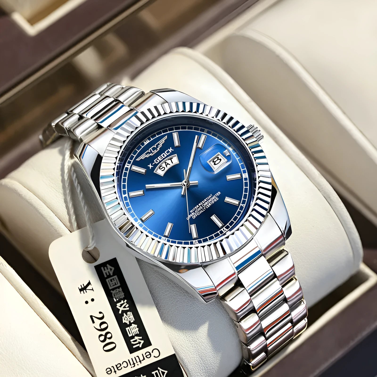Ultra-thin men's waterproof luminous quartz watch with stainless steel strap and round dial