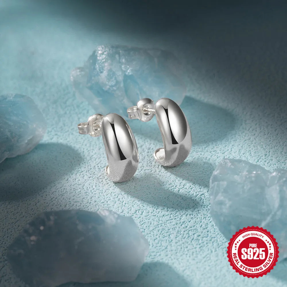 S925 sterling silver C-shaped geometric stud earrings with glossy electroplated gold or silver finish