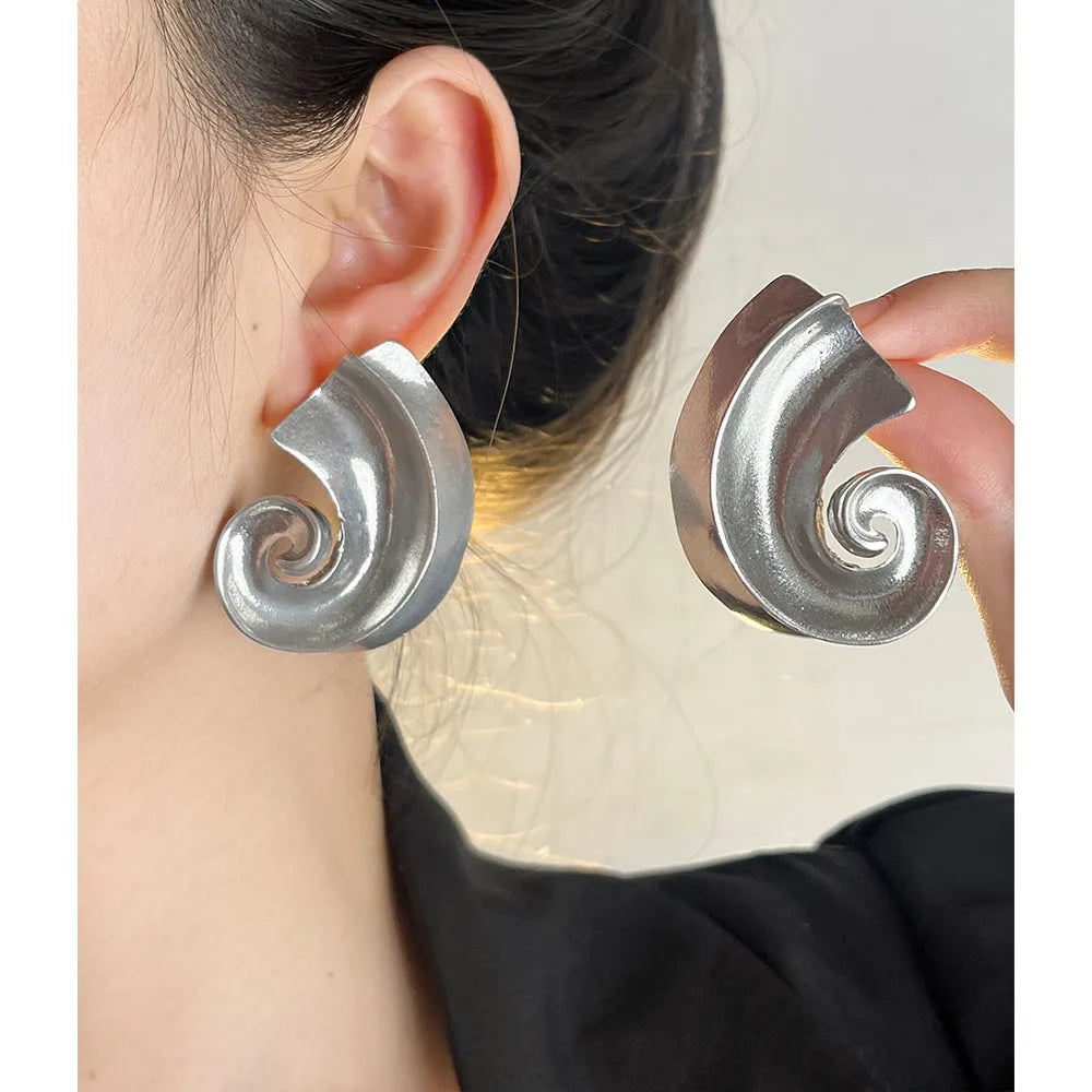 Retro geometric alloy ear studs with 5cm length in gold or silver electroplated finish