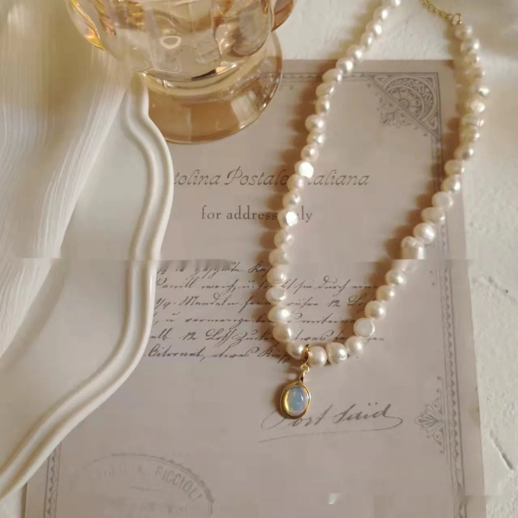 French court vintage pearl necklace with geometric alloy pendant on adjustable 21-50cm chain