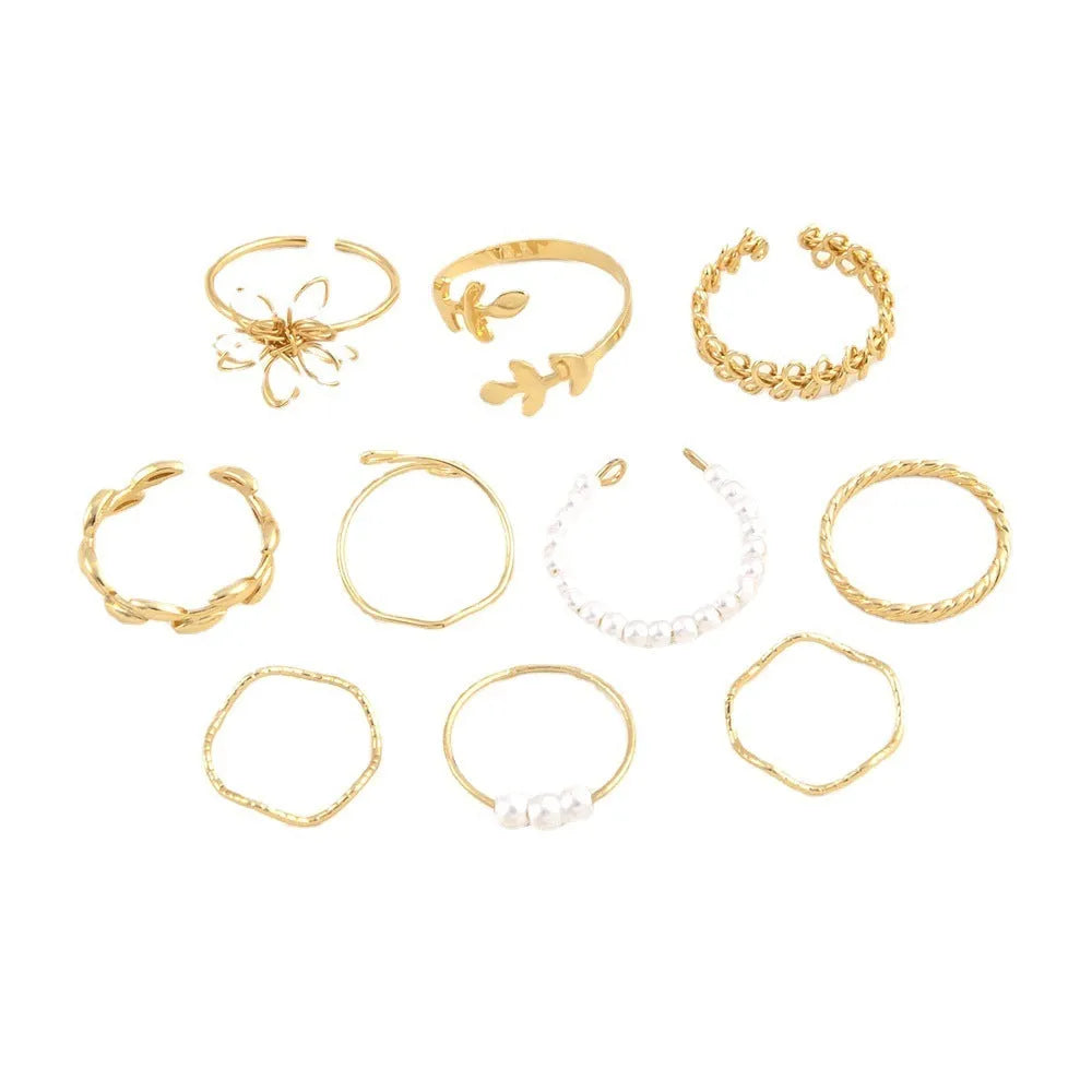 Gold openwork flower ring set for women with intricate floral designs
