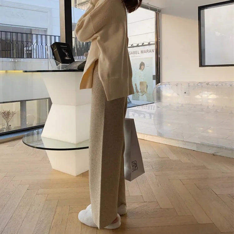Women's cream white knitted wide-leg trousers with high waist for autumn winter wear