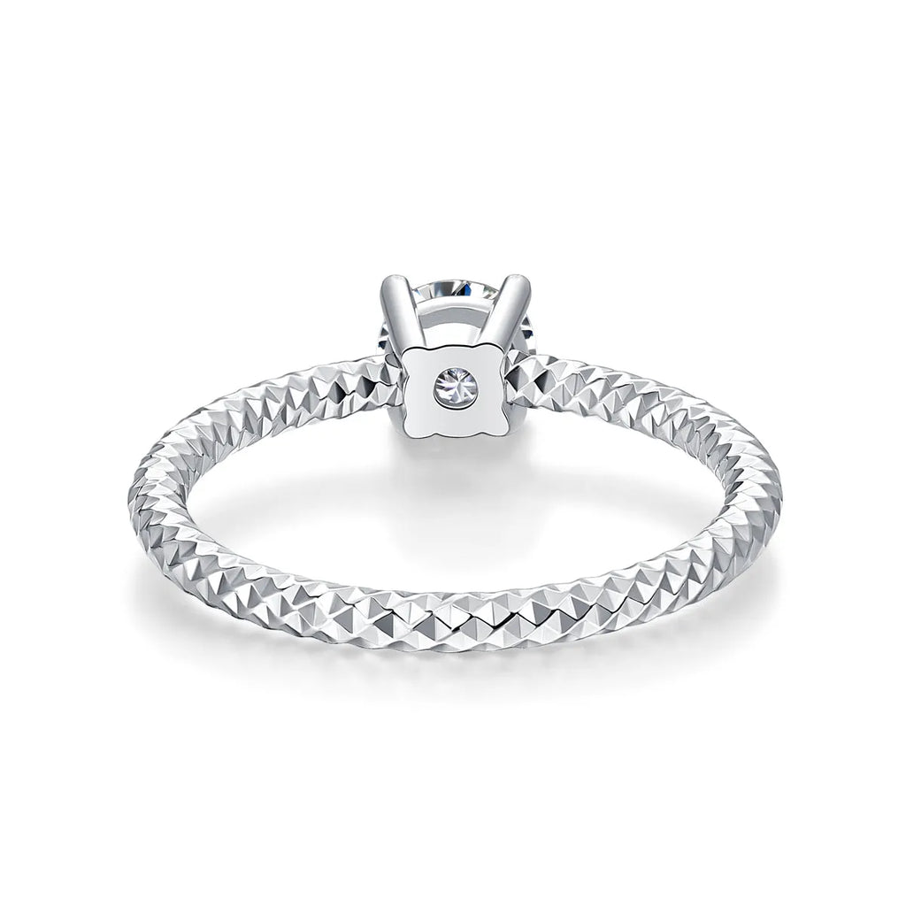 The Bond moissanite wedding ring set with 0.5ct stone platinum-plated S925 silver gift box