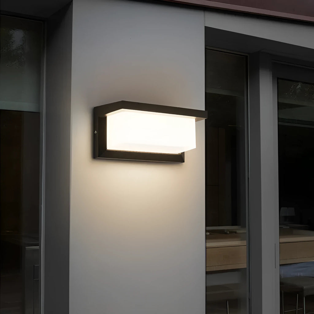 Simple outdoor waterproof wall lamp 18W IP65 aluminium PC for balcony stairs garden