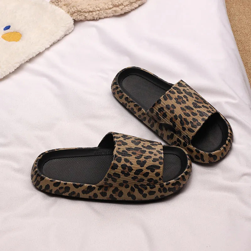 Women's leopard print EVA slippers in Korean fashion style with thick cushioning bottom