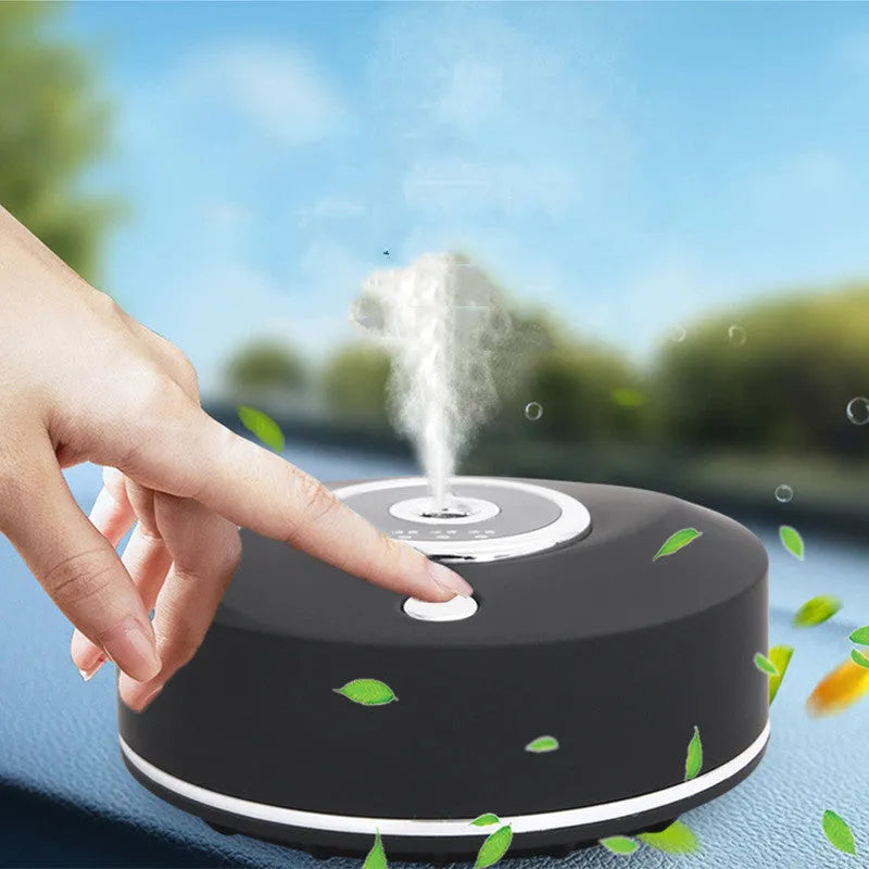 USB-powered vehicle mounted aromatherapy machine in black plastic with anti-slip pad
