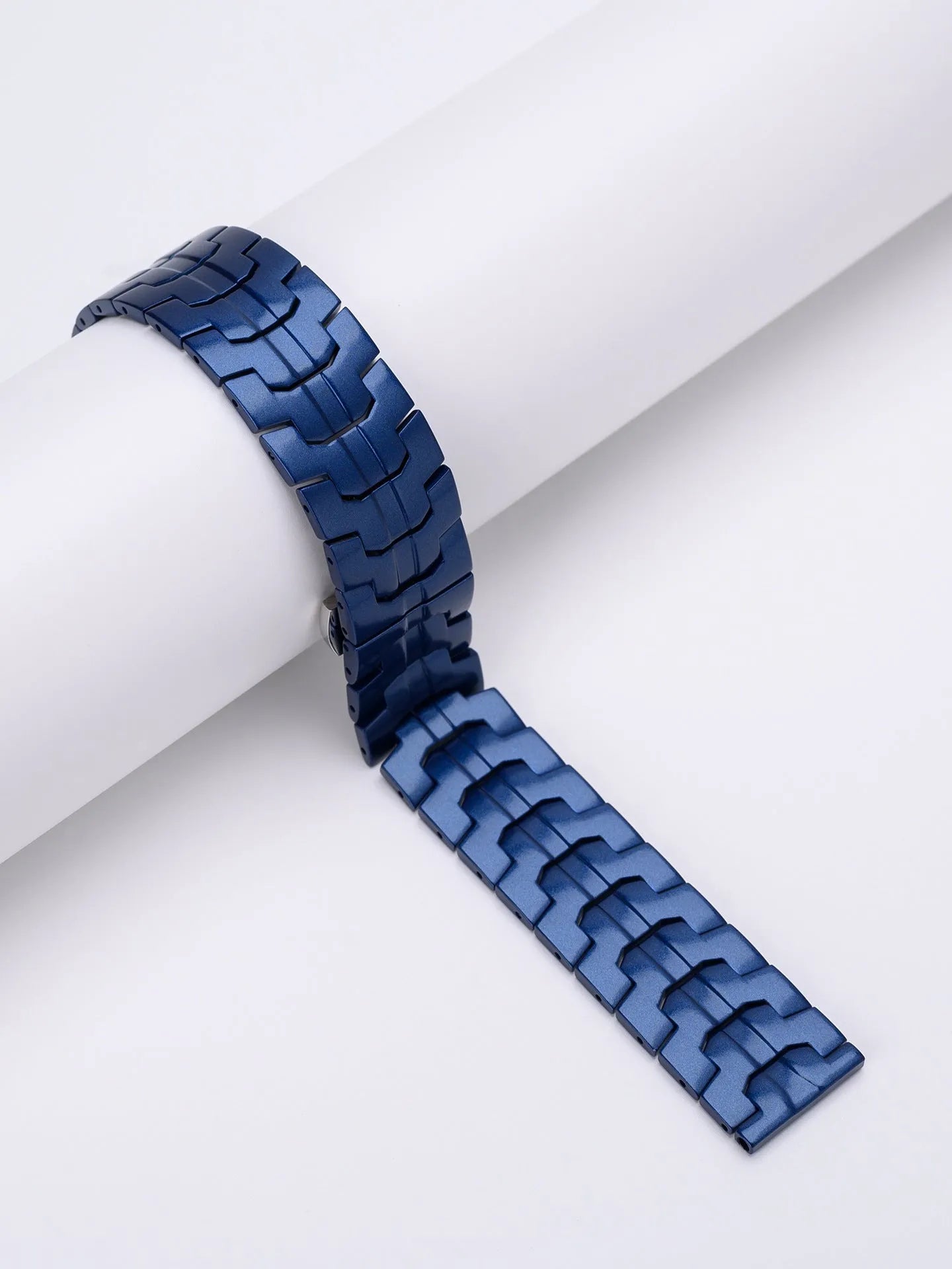 Stainless steel watch strap for Samsung Galaxy Watch in silver and black colours, showing 20mm and 22mm size options.