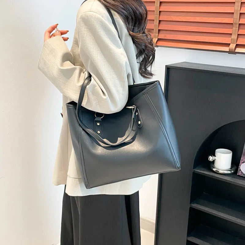 Korean style shoulder underarm bag in structured PU leather with horizontal square design