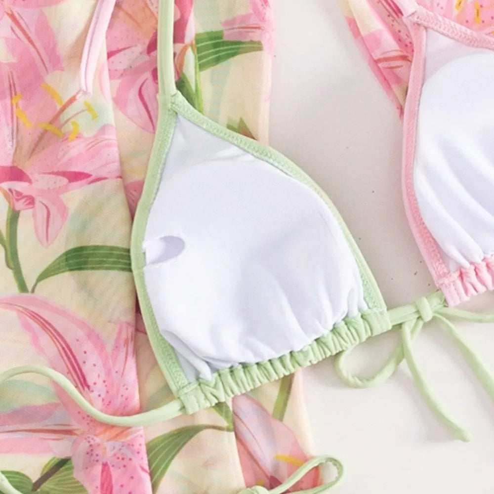 Women's printing pattern bikini swimsuit in European and American fit.